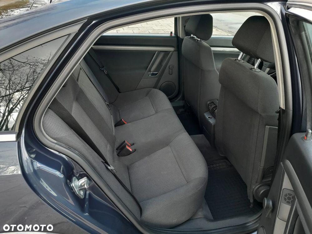 Opel Vectra 2.2 Elegance - 12