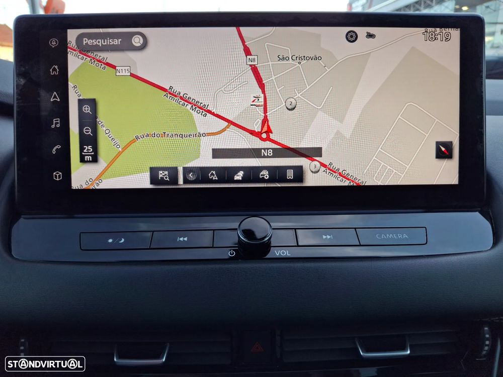 Nissan Qashqai 1.3 DIG-T N-Connecta - 23