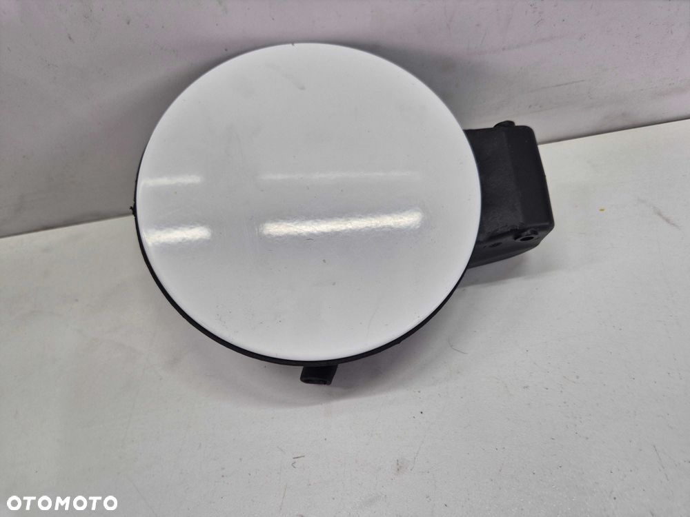 vw touran I klapka wlewu paliwa wlew biała biały LB9A