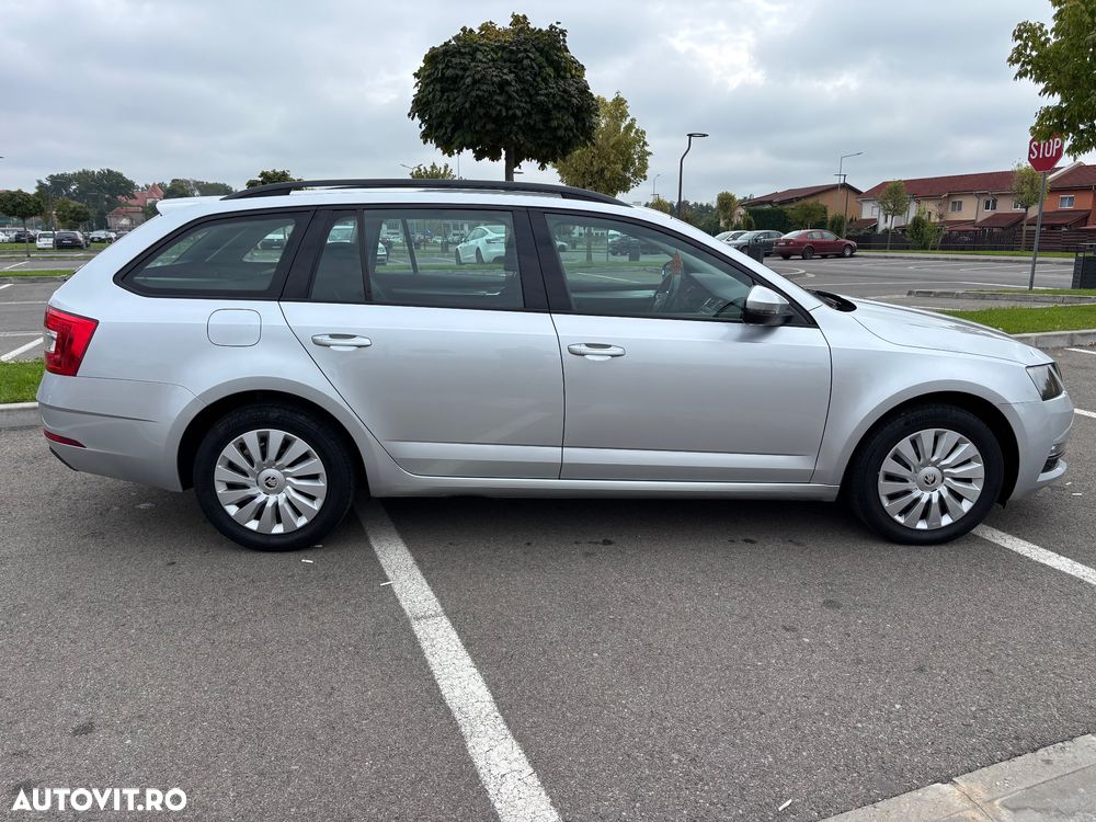 Skoda Octavia Combi Diesel 1.6 TDI Active - 7