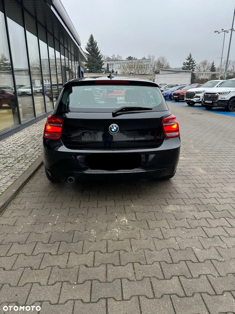 BMW Seria 1 118i - 5