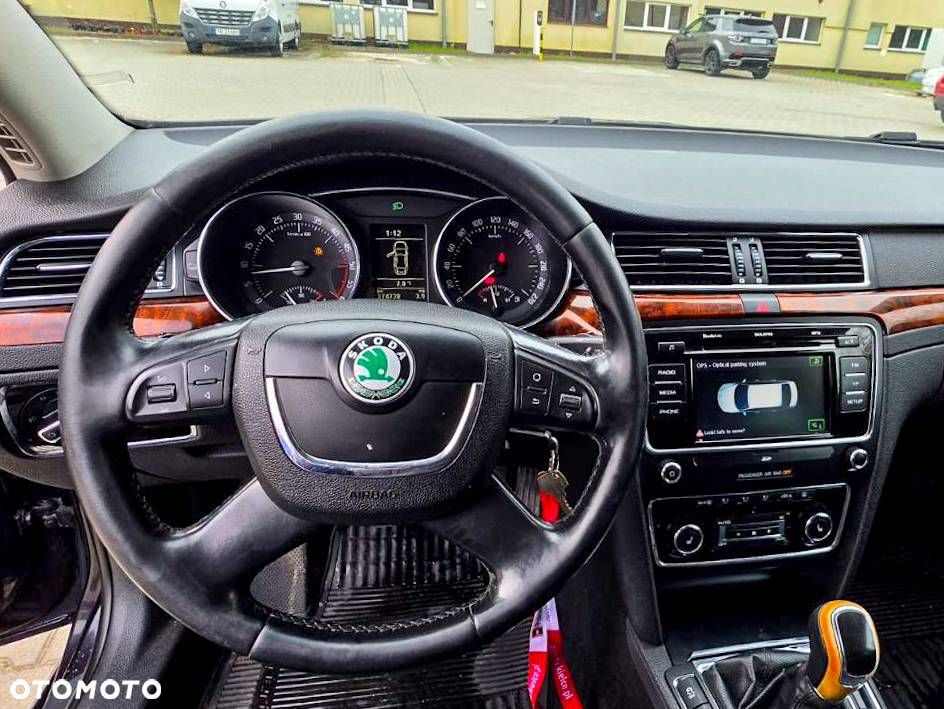Skoda Superb - 8