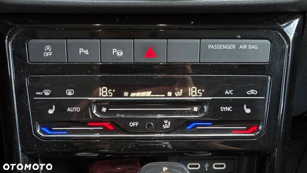 Volkswagen T-Cross 1.5 TSI ACT Style DSG - 15
