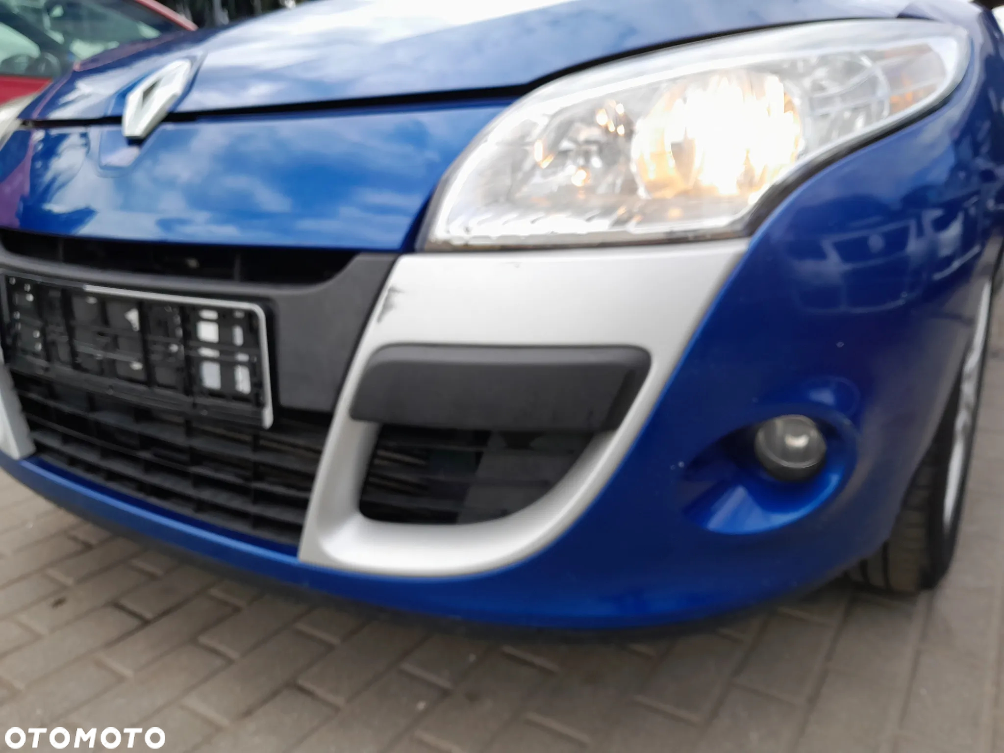 RENAULT MEANE III ZDERZAK PRZEDNI PRZÓD KOLOR: SAN913 - 9