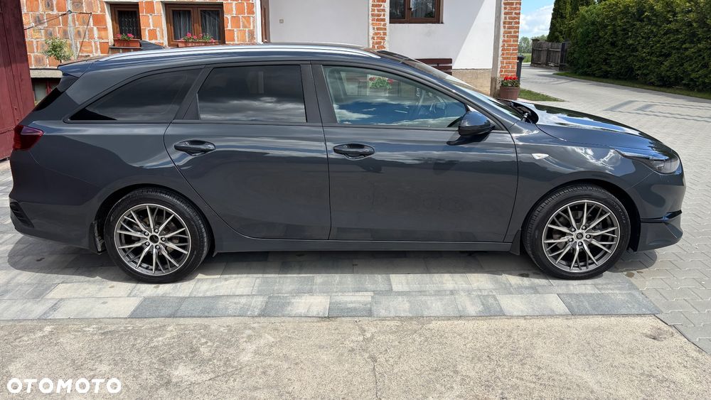 Kia Ceed 1.6 CRDi mHEV L - 4