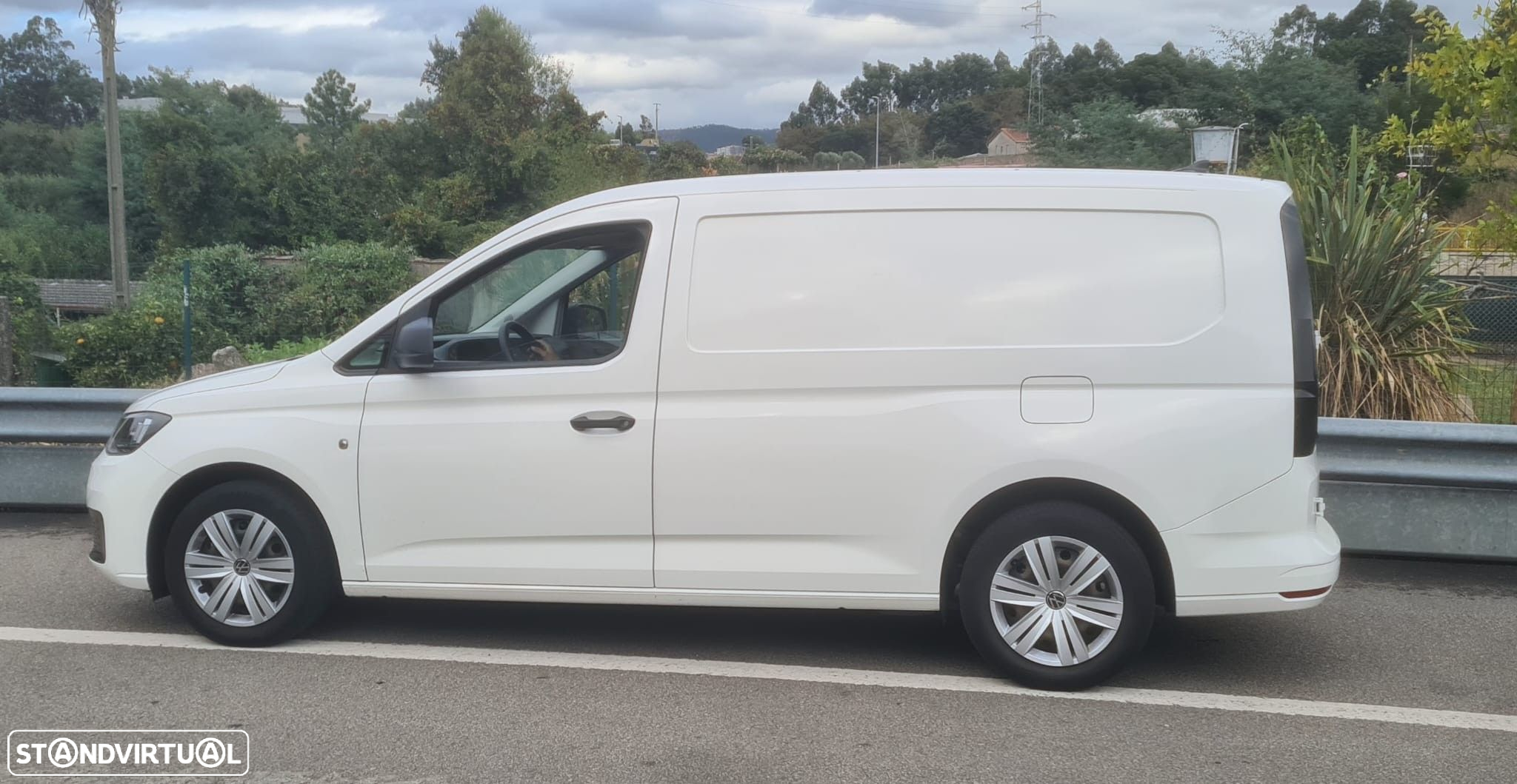 VW Caddy Maxi 2.0 TDI - 29