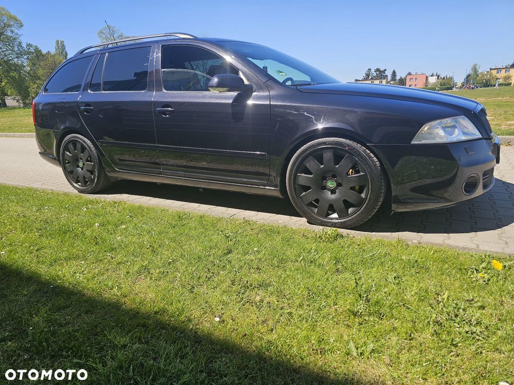 Skoda Octavia 2.0 TDI DPF RS - 6