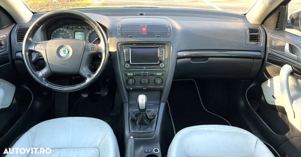 Skoda Octavia 2.0 TDI Laurin & Klement - 9