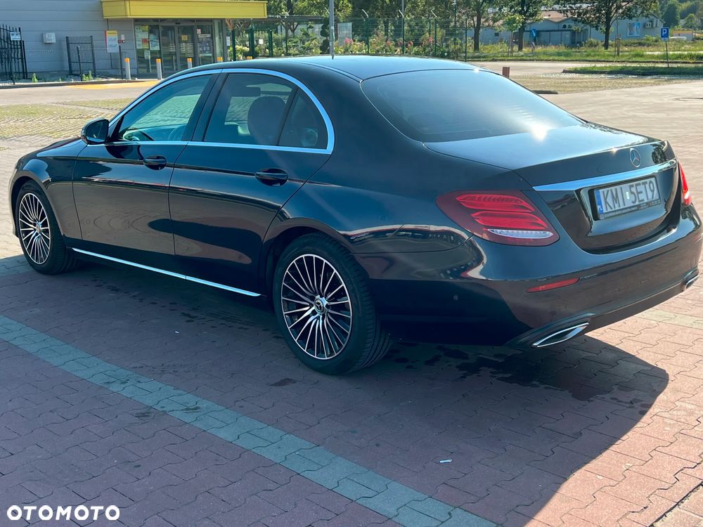 Mercedes-Benz Klasa E 200 d T 9G-TRONIC - 13