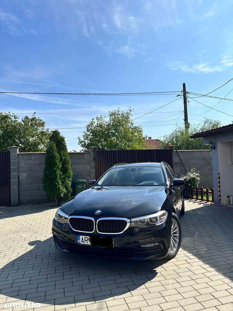 BMW Seria 5 520d Aut. Sport Line - 1