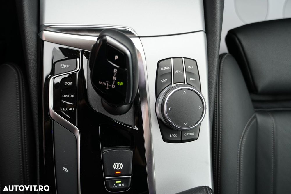 BMW Seria 5 - 25