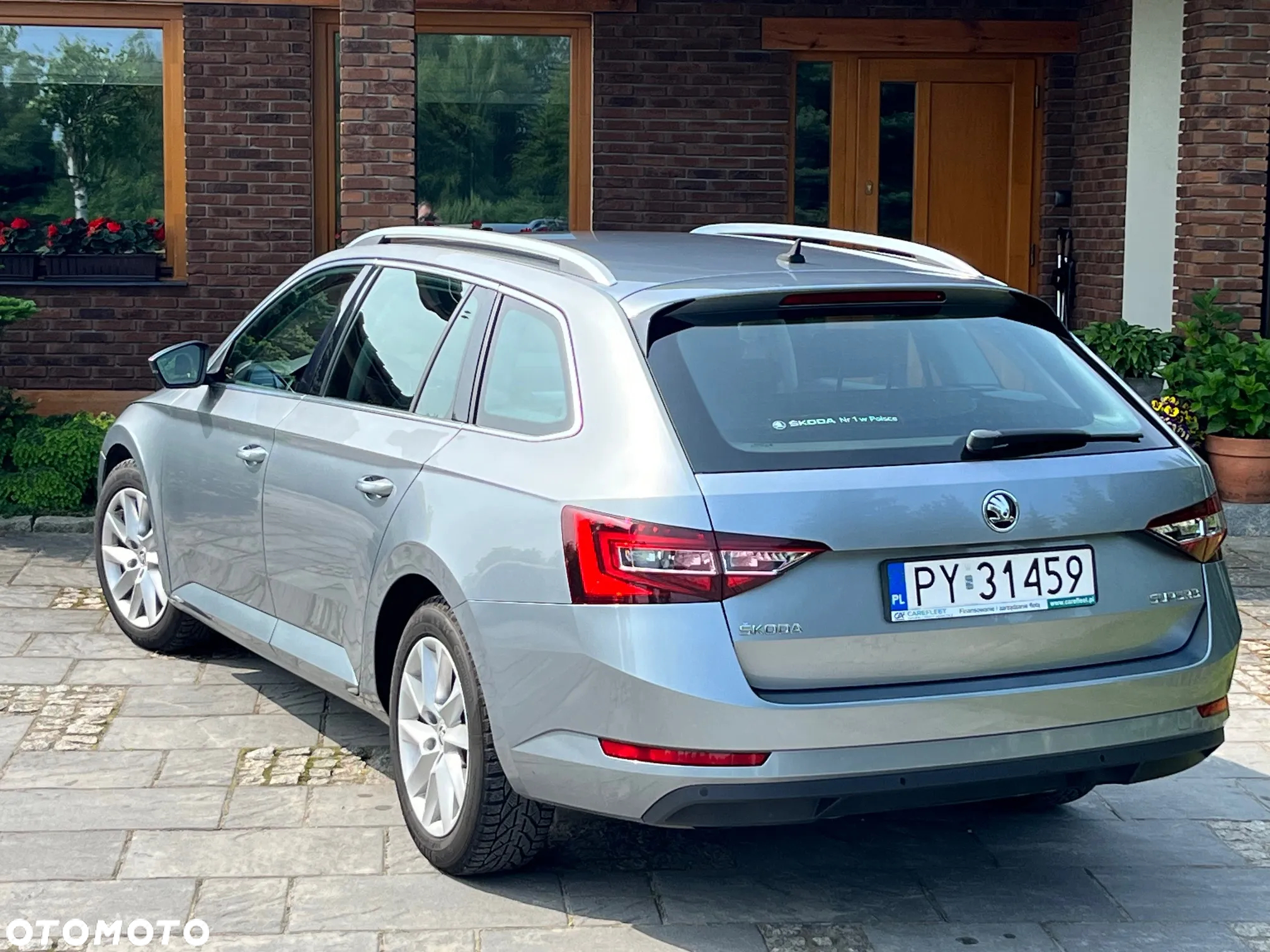 Skoda Superb 2.0 TDI Style DSG - 9