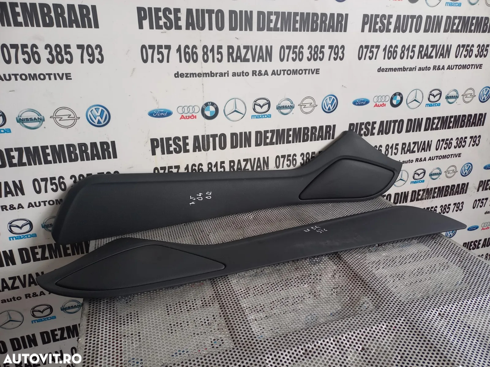Ornament Lateral Cotiera Consola Centrala Audi A8 4H D4 An 2010-2011-2012-2013-2014-2015-2016-2017 - 5
