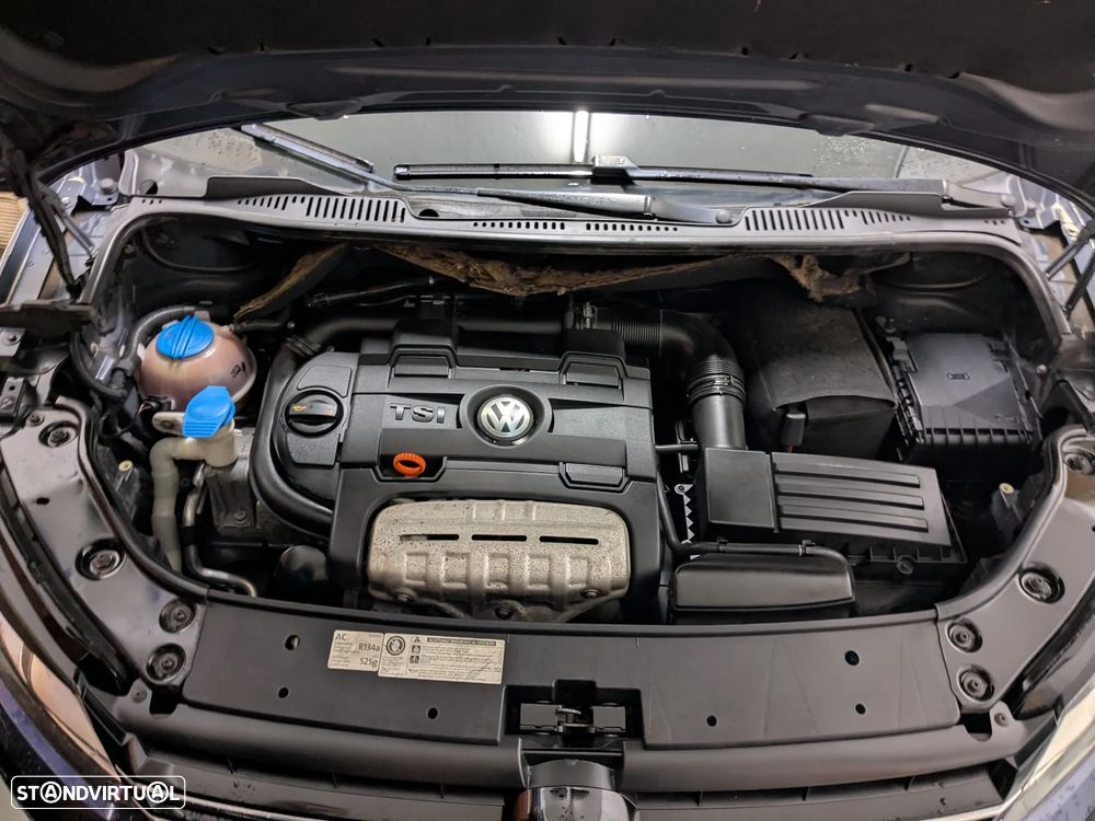 VW Touran 1.4 TSI Highline - 13