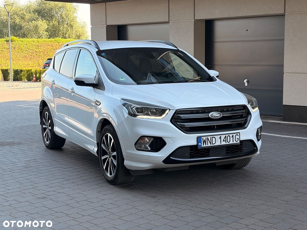 Ford Kuga - 3
