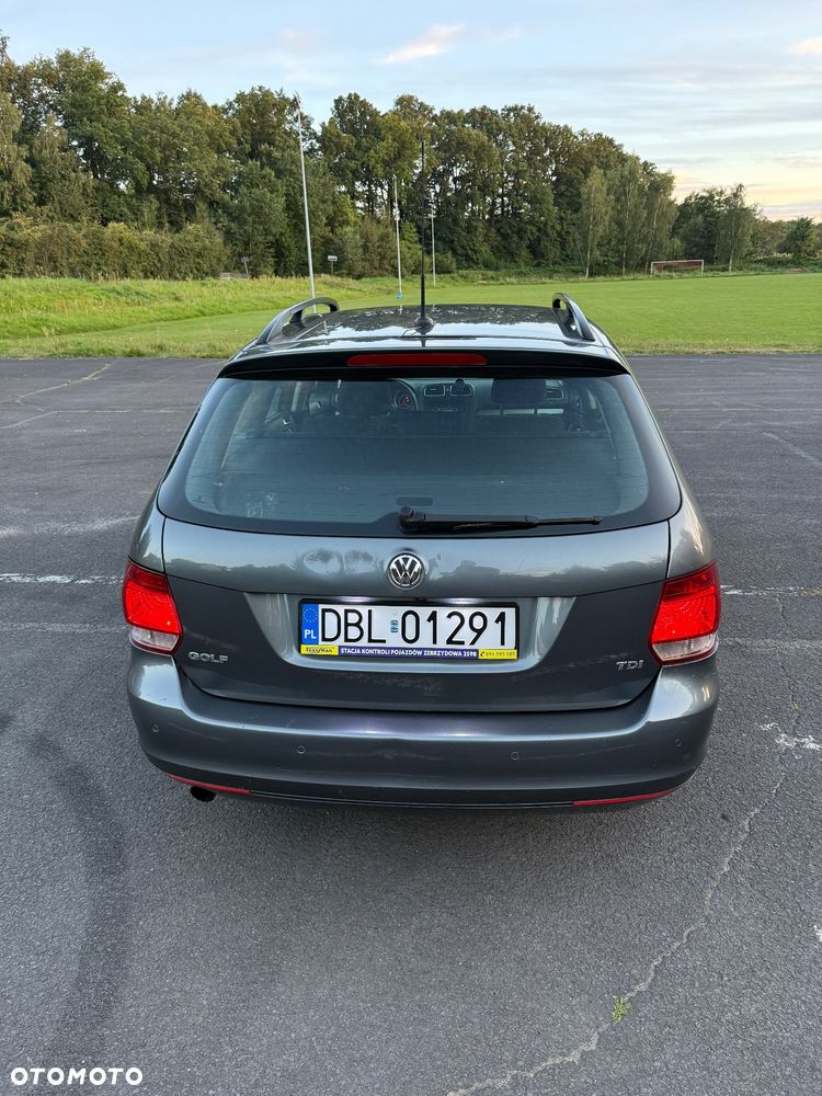 Volkswagen Golf 1.6 TDI Comfortline - 9