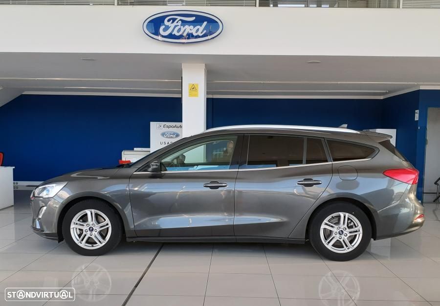 Ford Focus SW 1.5 TDCi EcoBlue Business - 4