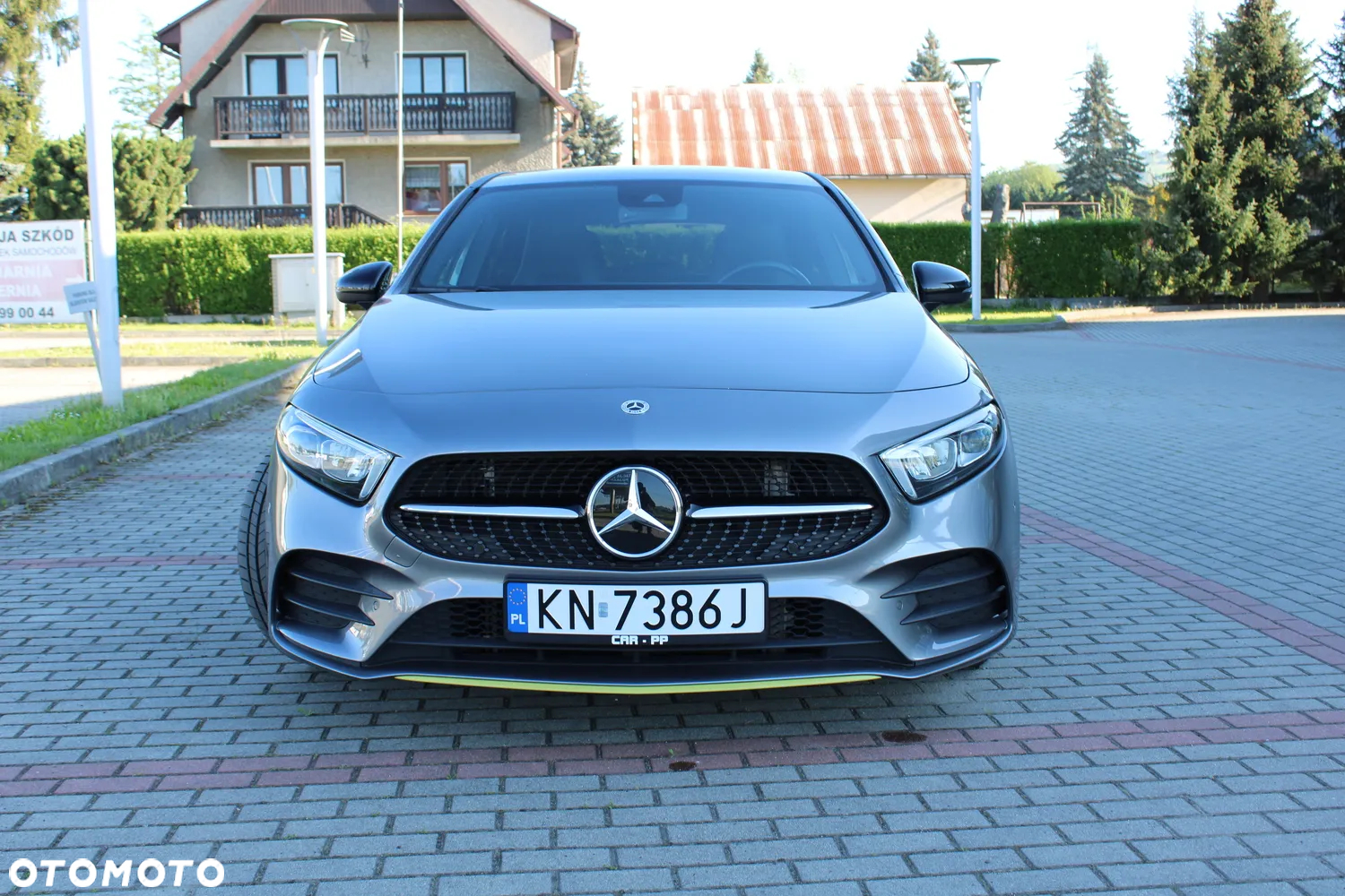 Mercedes-Benz Klasa A 250 7G-DCT AMG Line - 2