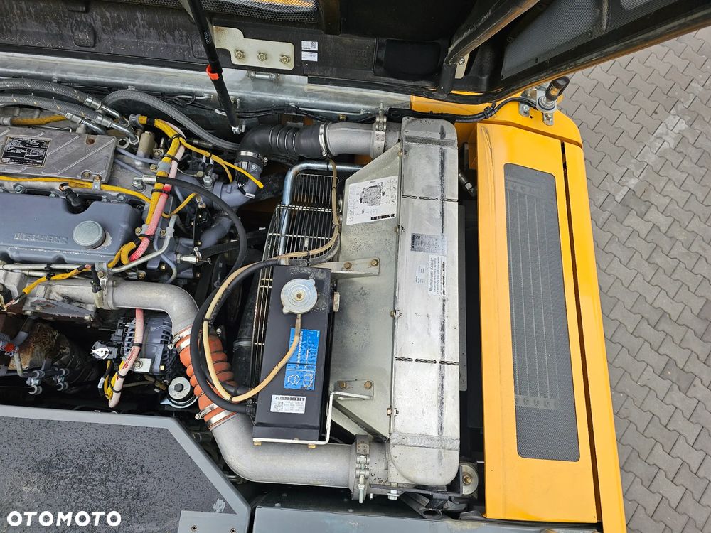 Liebherr A 916 - 24