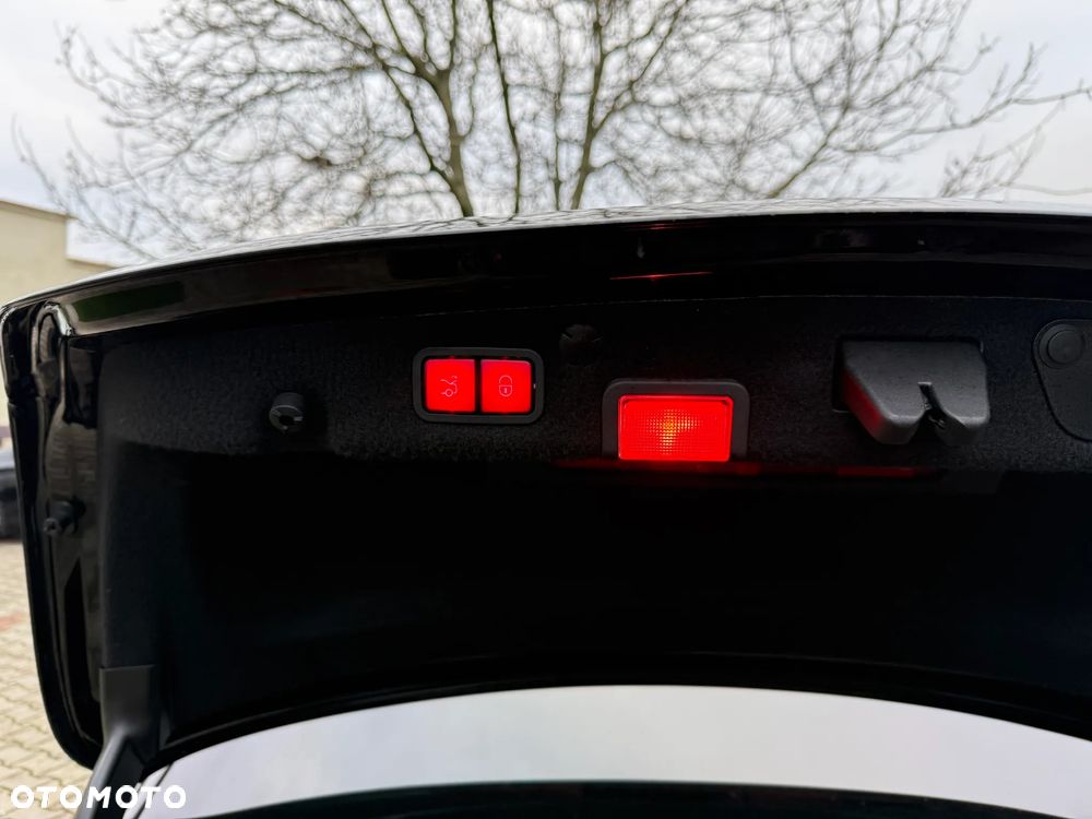 Mercedes-Benz Klasa C - 12