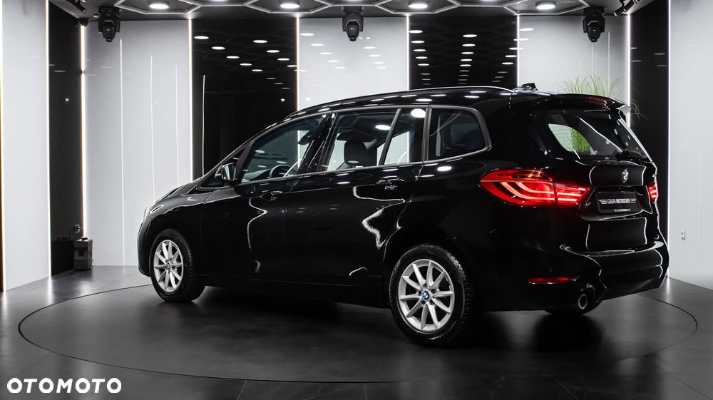 BMW Seria 2 218i GT - 7
