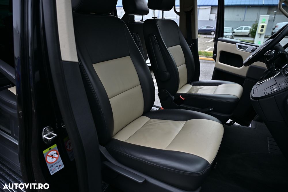 Volkswagen Multivan - 14