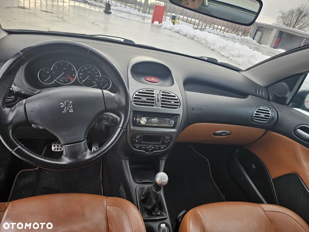 Peugeot 206 CC 1.6 - 6