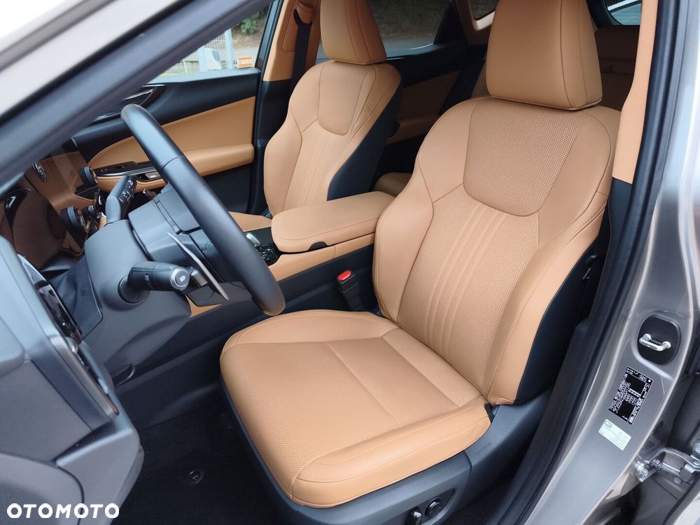 Lexus NX 350h Prestige 2WD - 19