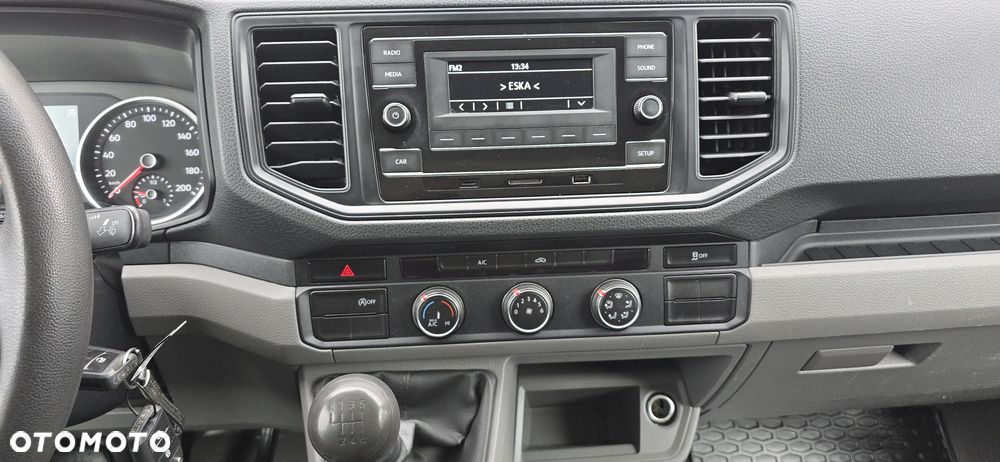 Volkswagen Crafter - 28