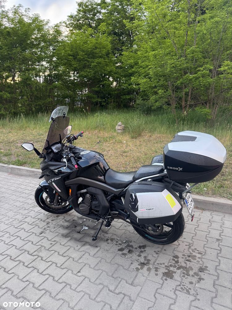 CFMoto 650 MT - 11