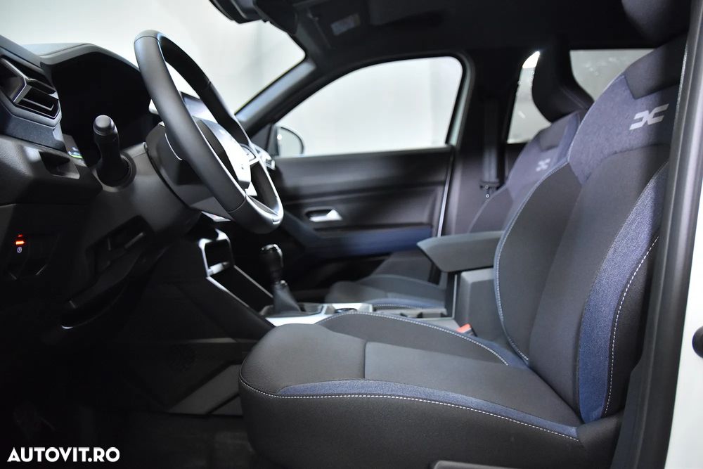 Dacia Duster TCe 130 Journey - 25