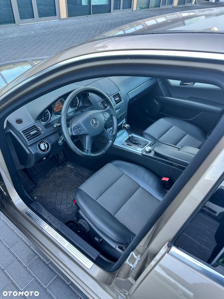 Mercedes-Benz Klasa C - 9
