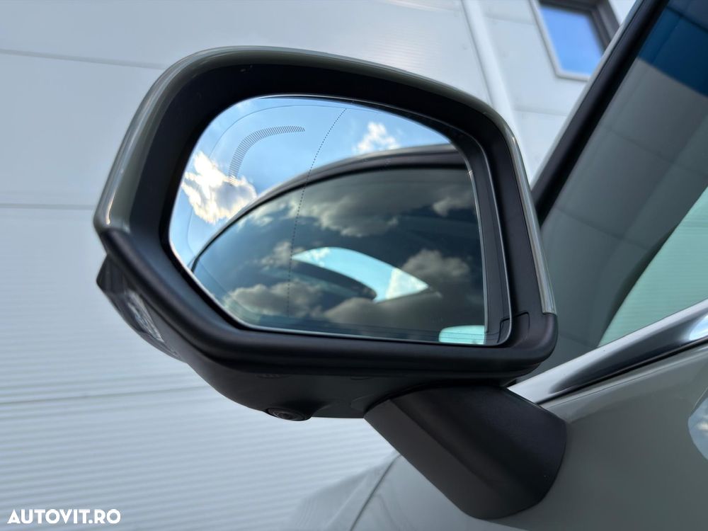 Volvo XC 40 T5 Recharge DKG Ultimate Dark - 13