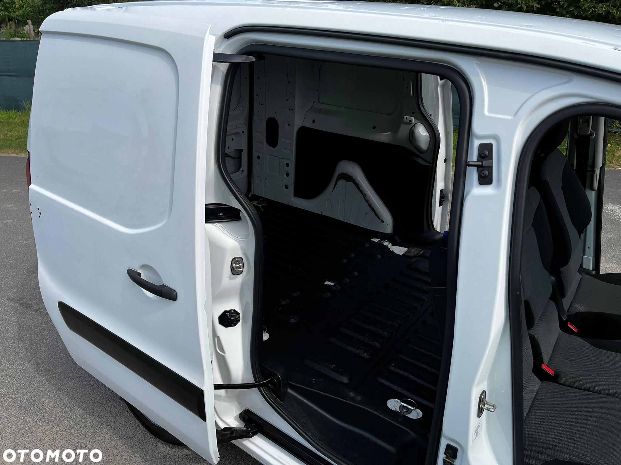 Citroën Berlingo - 28