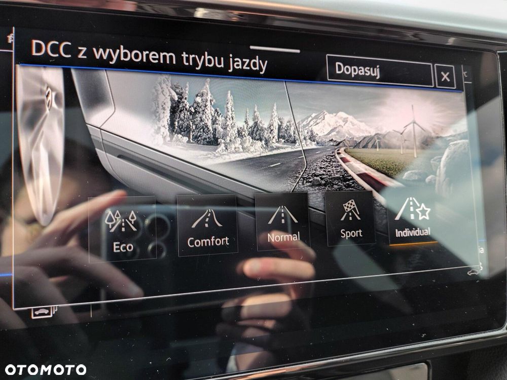 Volkswagen Arteon 2.0 TDI R-Line DSG - 35