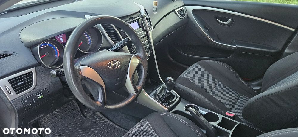 Hyundai i30 1.4 Classic - 8