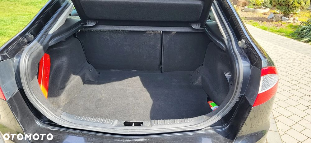 Ford Mondeo 1.8 TDCi Silver X - 17
