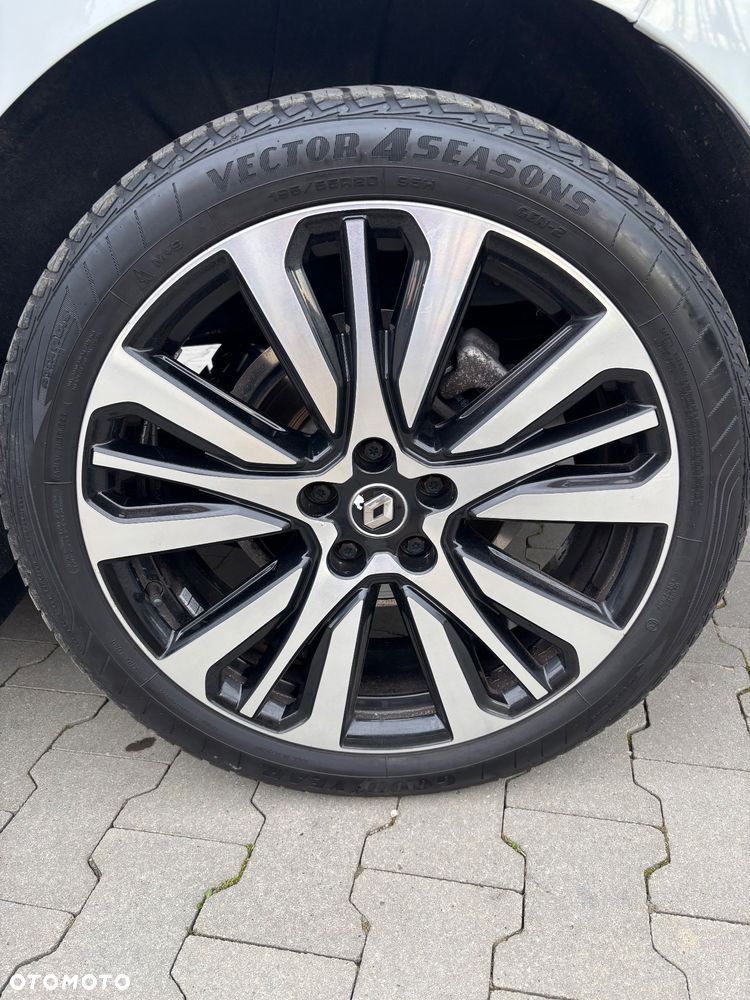 Renault Scenic 1.6 dCi Bose EDC - 24