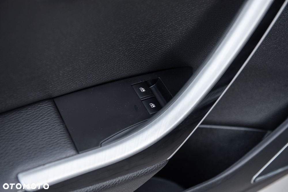 Opel Astra 2.0 CDTI ecoFLEX Start/Stop - 17