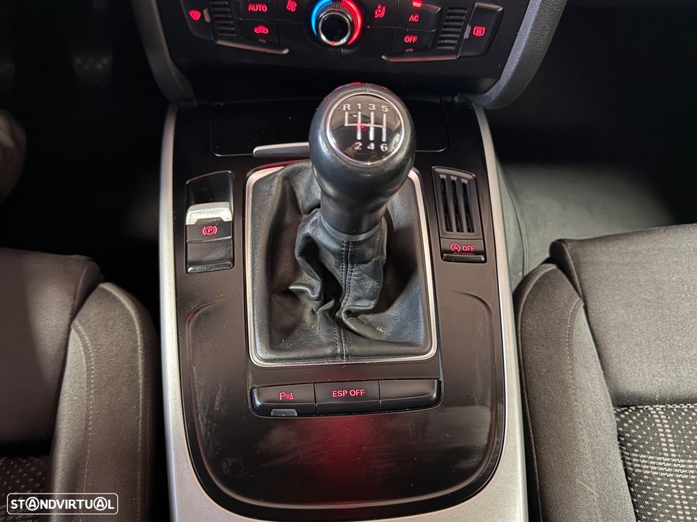Audi A4 2.0 TDI exclusive - 29