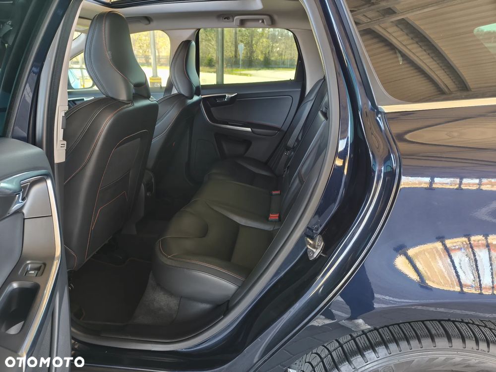 Volvo XC 60 D4 Geartronic Ocean Race - 29