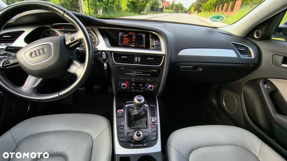 Audi A4 Avant 2.0 TDI DPF clean diesel Ambiente - 14