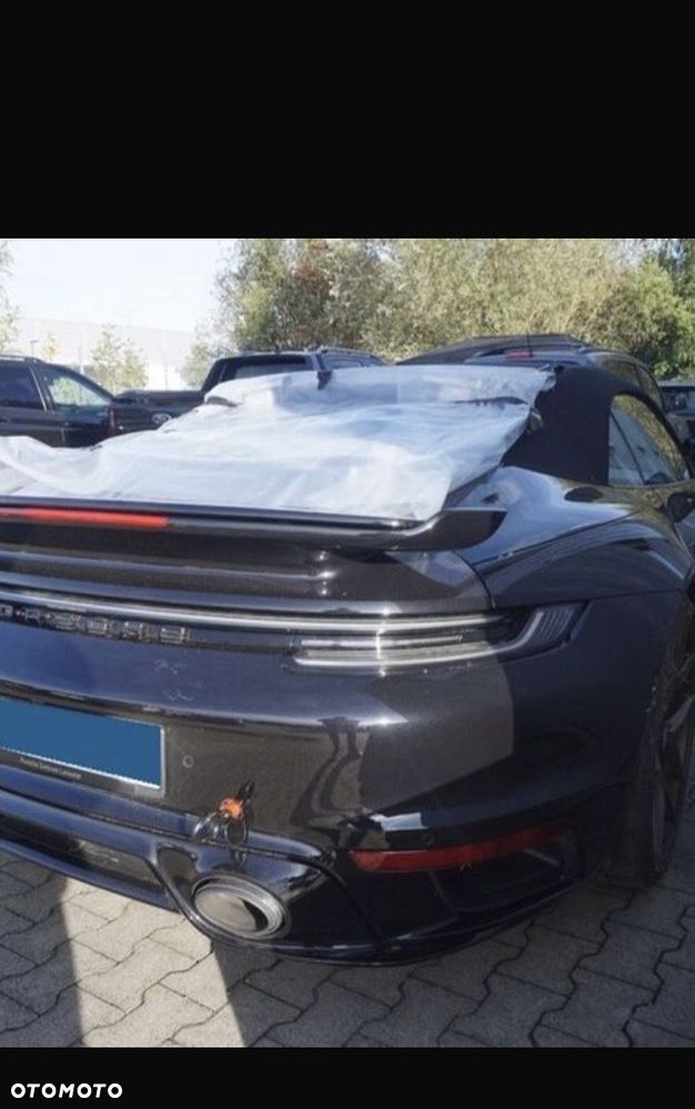 Porsche 911 Carrera Turbo - 7