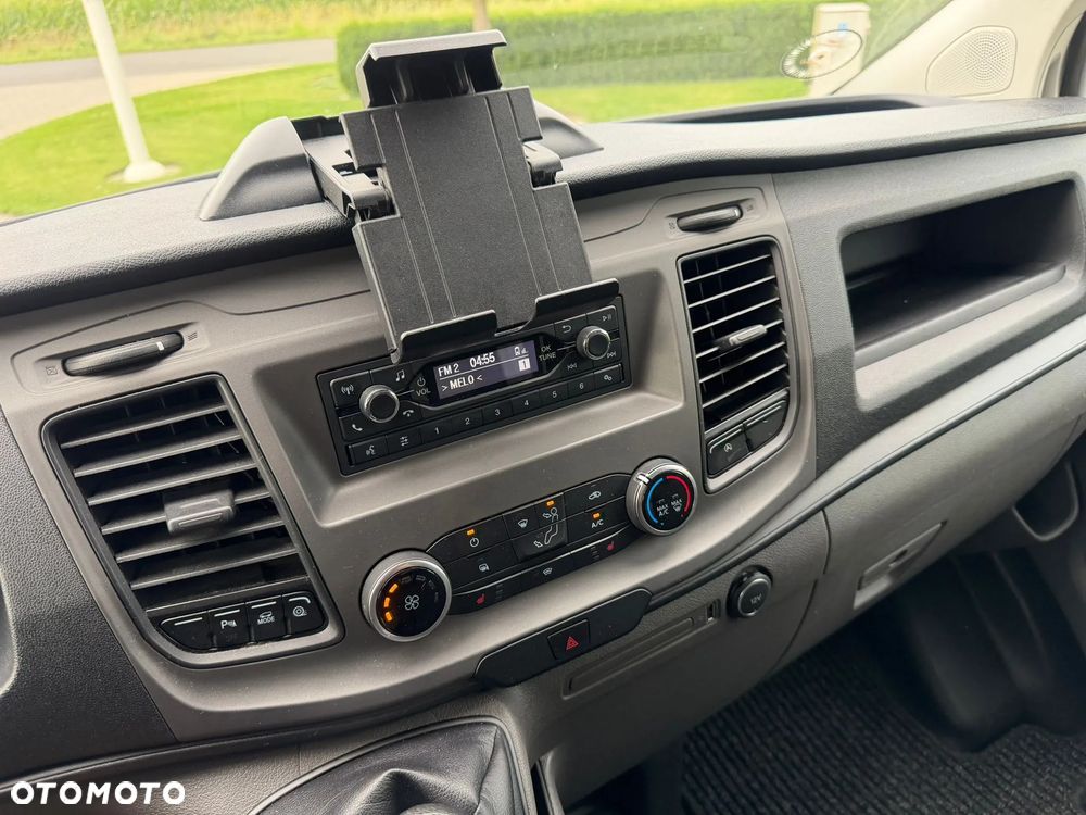 Ford Transit Custom - 32
