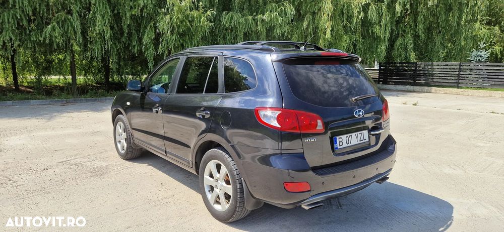 Hyundai Santa Fe - 8
