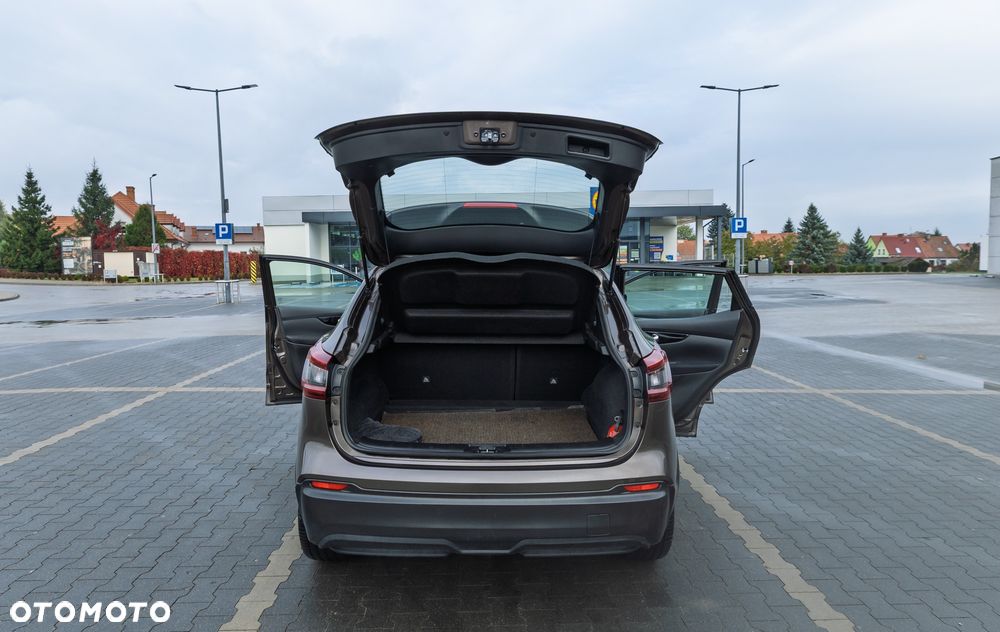 Nissan Qashqai - 13