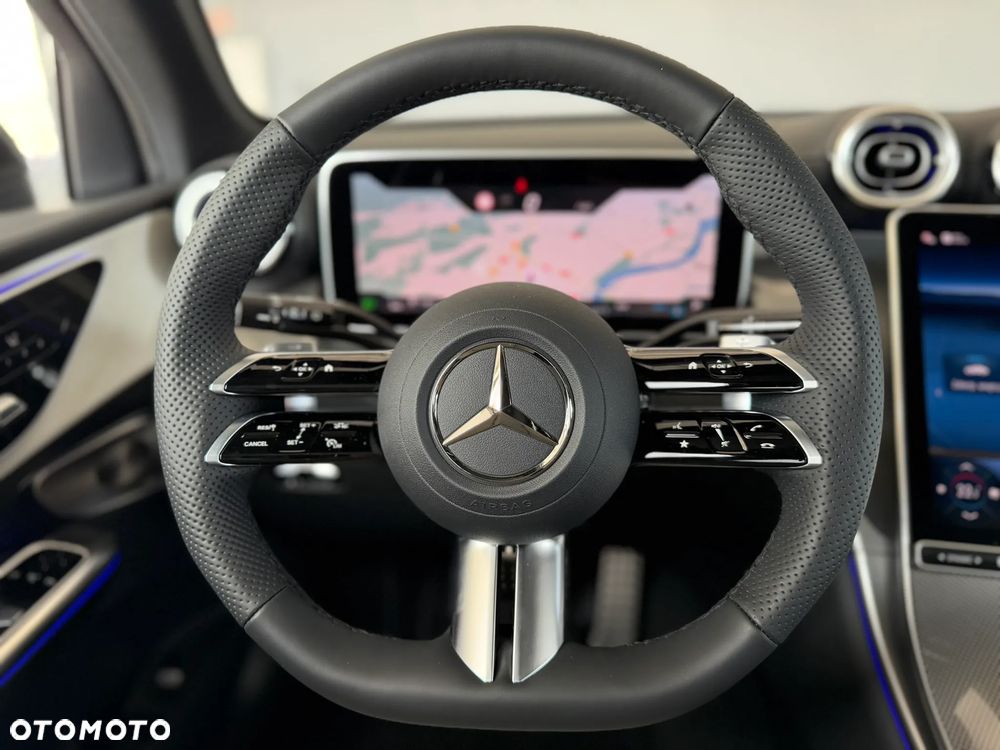 Mercedes-Benz GLC 220 d mHEV 4-Matic AMG Line - 22