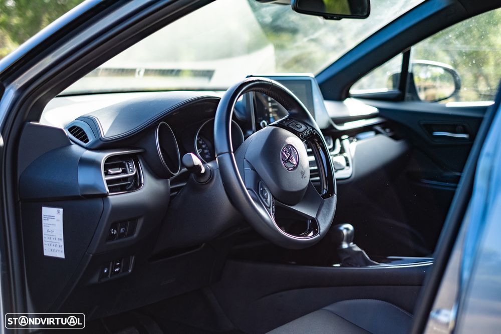 Toyota C-HR 1.8 Hybrid Square Collection - 11