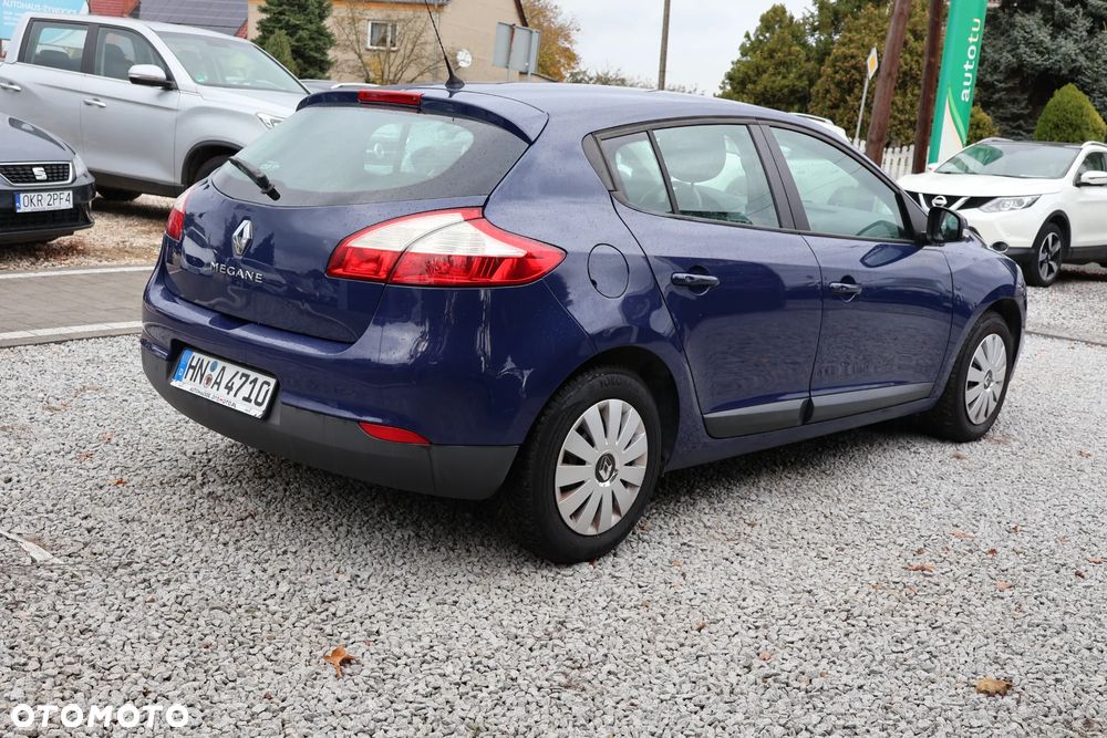 Renault Megane 1.6 16V Authentique - 3