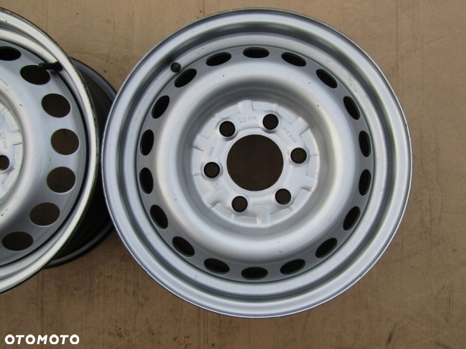 1x Felga 16 Mercedes Sprinter 311 313 315 316 319 VW Crafter 6,5j 6x130 ET62 - 4